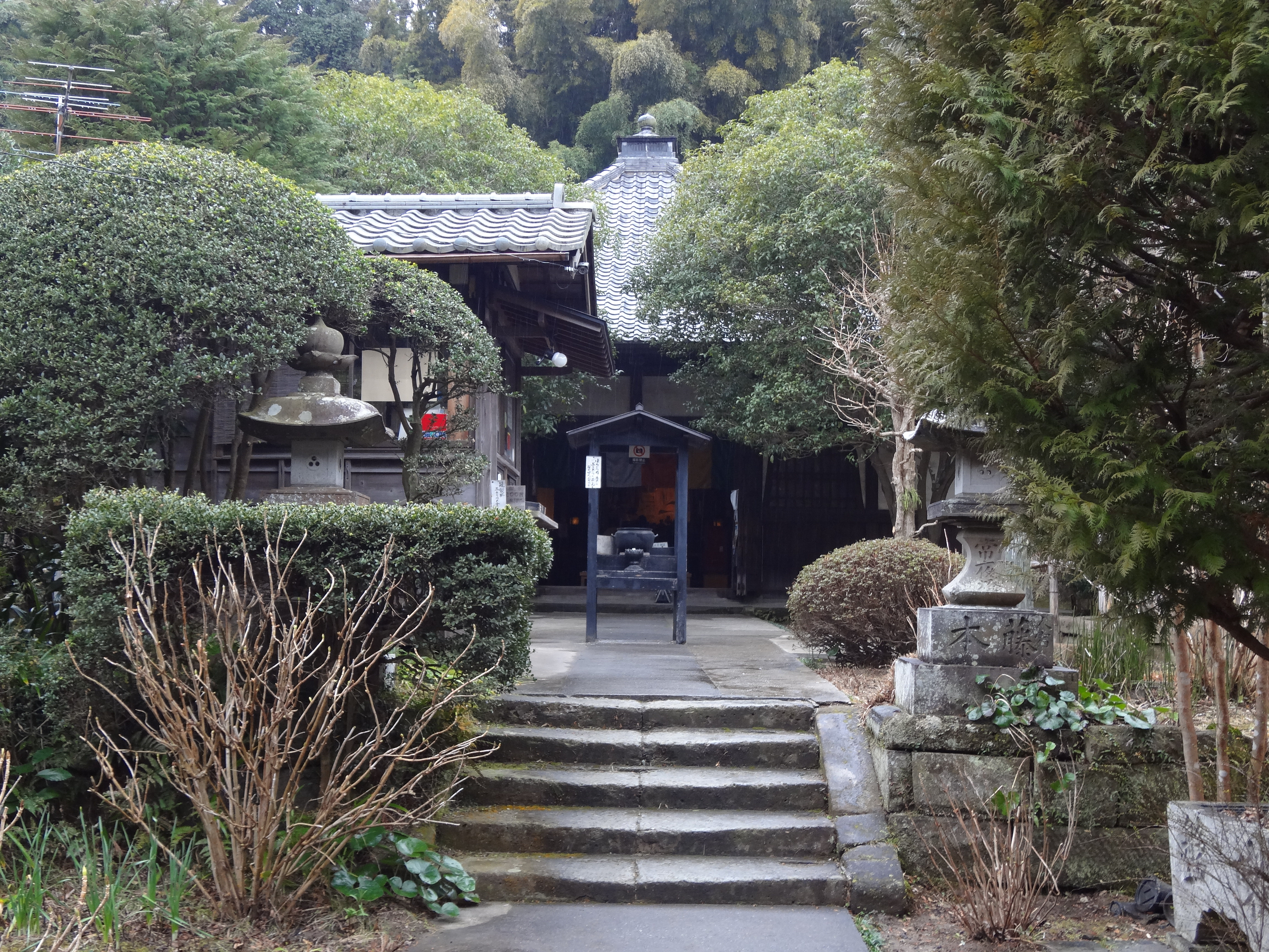 Photograph of Travelogue of Building And BuddhismStatue in Paragraph08 Number11