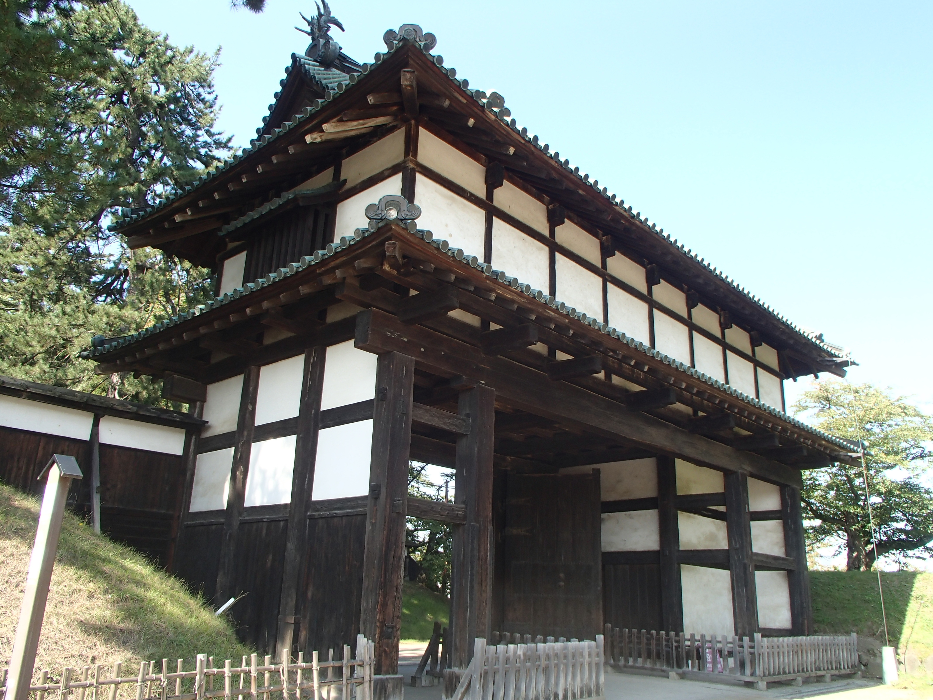 Photograph of Travelogue of Building And BuddhismStatue in Paragraph30 Number23