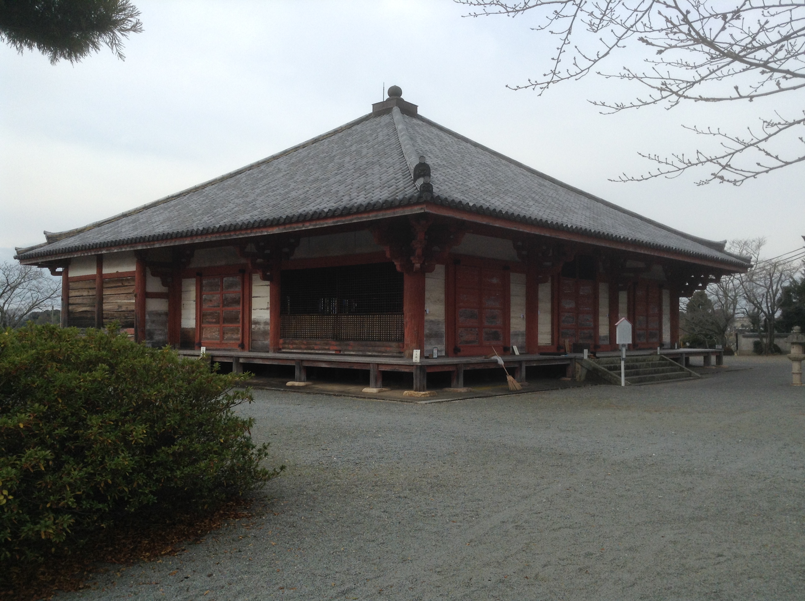 Photograph of Travelogue of Building And BuddhismStatue in Paragraph32 Number06
